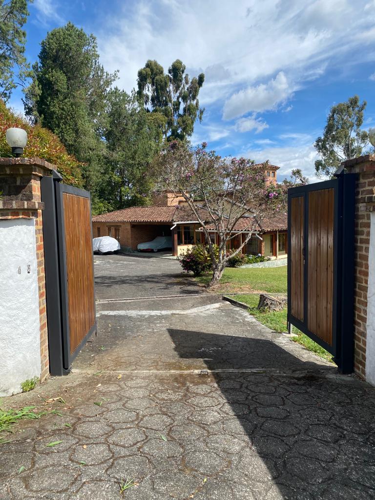 House for Sale, El Poblado, Colombia | 5BR Brick Home on 2.5 Acres