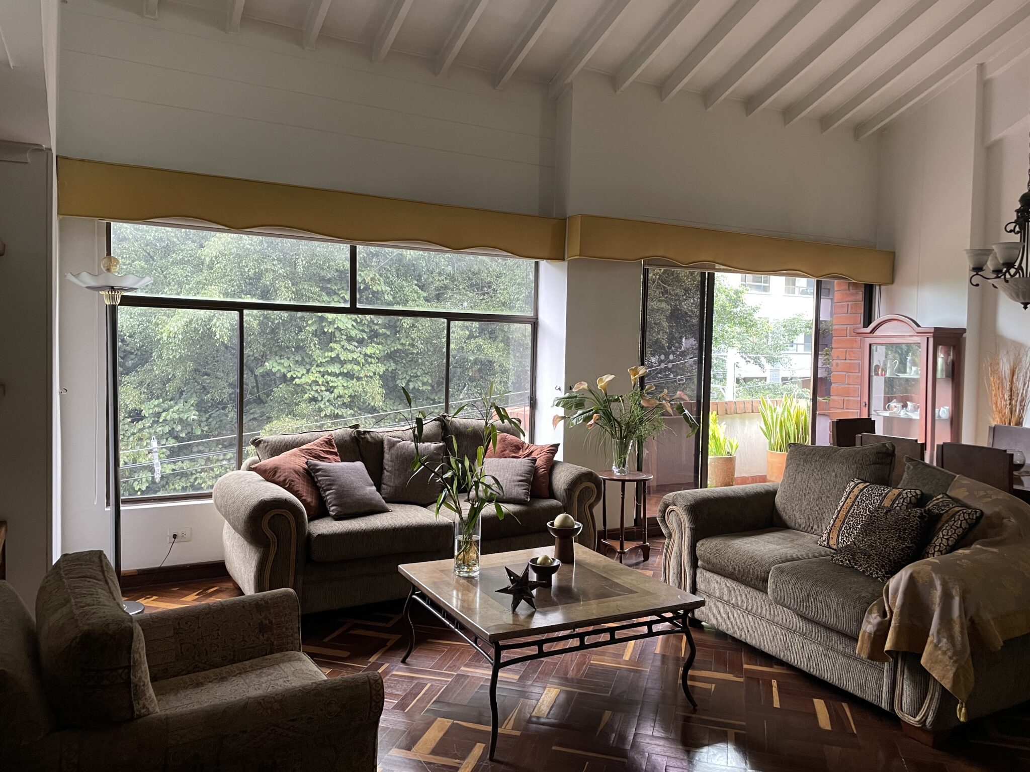 Two-Level El Poblado Penthouse With Multiple Balconies, Steam Room, and Quick Access To International Airport Two-Level El Poblado Penthouse With Multiple Balconies, Steam Room, and Quick Access To International Airport