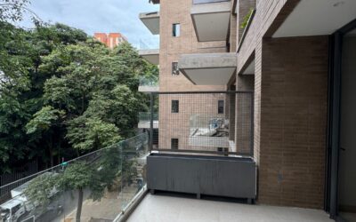title Brand New 2BR El Poblado Apartment With Open Kitchen and Floor-To-Ceiling Windows