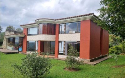 title Massive 7BR Home In Popular Gated Community Home Of El Retiro With High Ceilings and Stunning Views