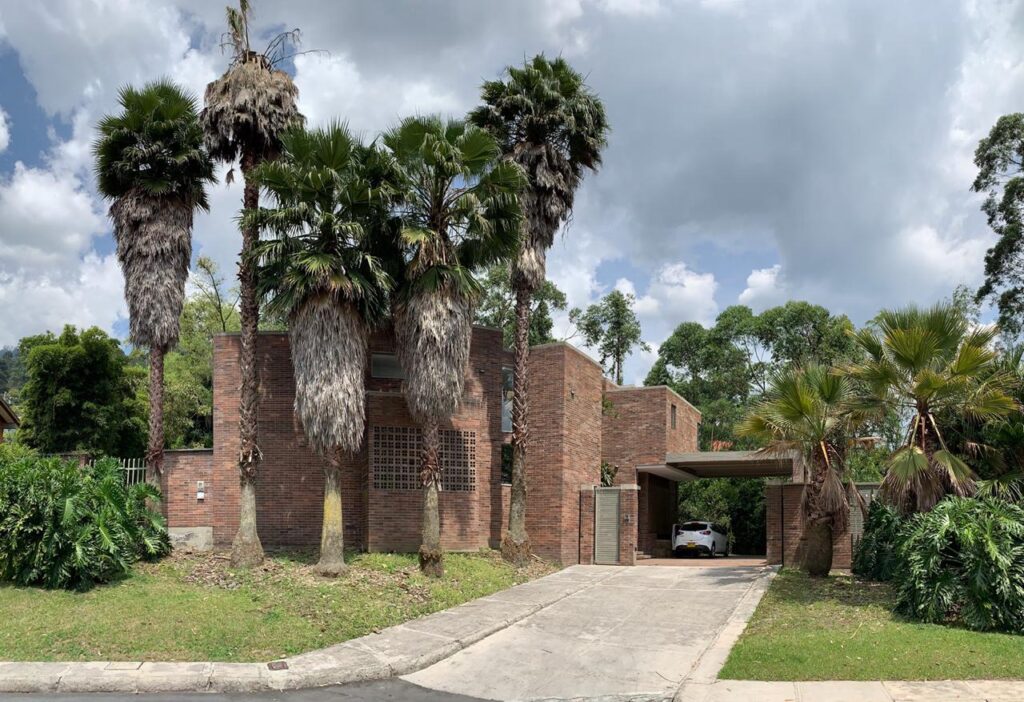 Country Living In The City; Two-Level 4BR Home In Exclusive El Poblado Gated Community of 17 Homes