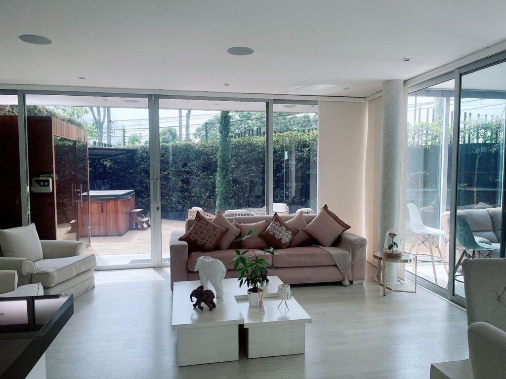 3BR Envigado Home In Exclusive Gated Community Near Popular San Lucas – Patio Space With Jacuzzi and Sauna