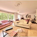 El Poblado Classic: 4BR Gated Community Home With Backyard Terrace and High Ceilings