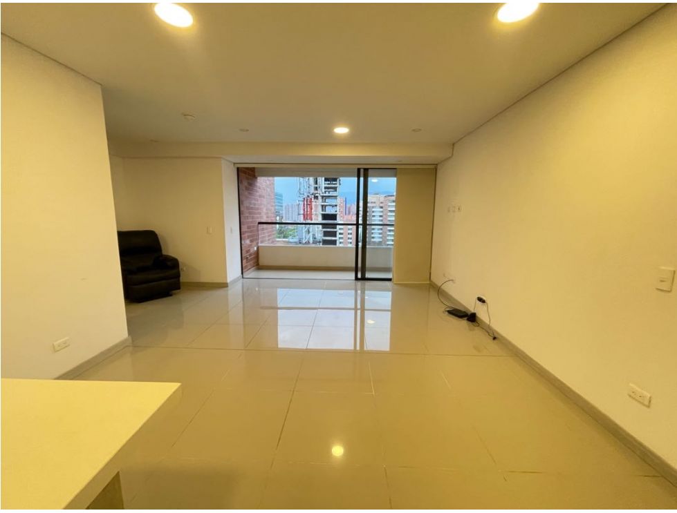 3BR Short-Term Rental Envigado Apartment Steps From Viva Mall and Popular Restaurant Scene