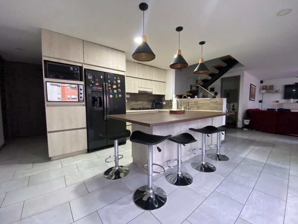 Two-Level, Below Market 3BR Envigado Penthouse with Complete Amenities