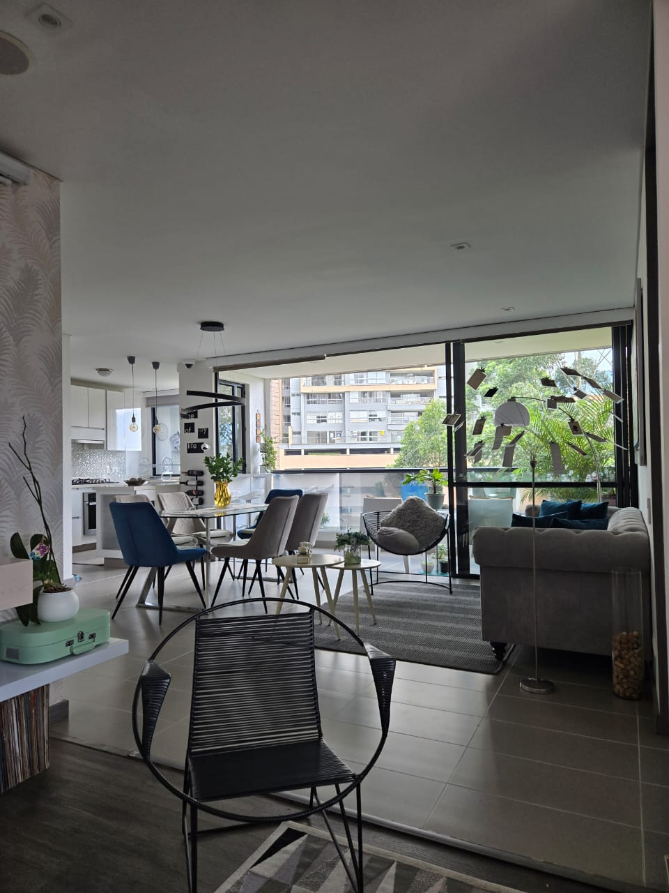 Two-Bedroom, Two-and-a-Half Bathroom Envigado Apartment with Low HOA Fees and Complete Amenities Two-Bedroom, Two-and-a-Half Bathroom Envigado Apartment with Low HOA Fees and Complete Amenities