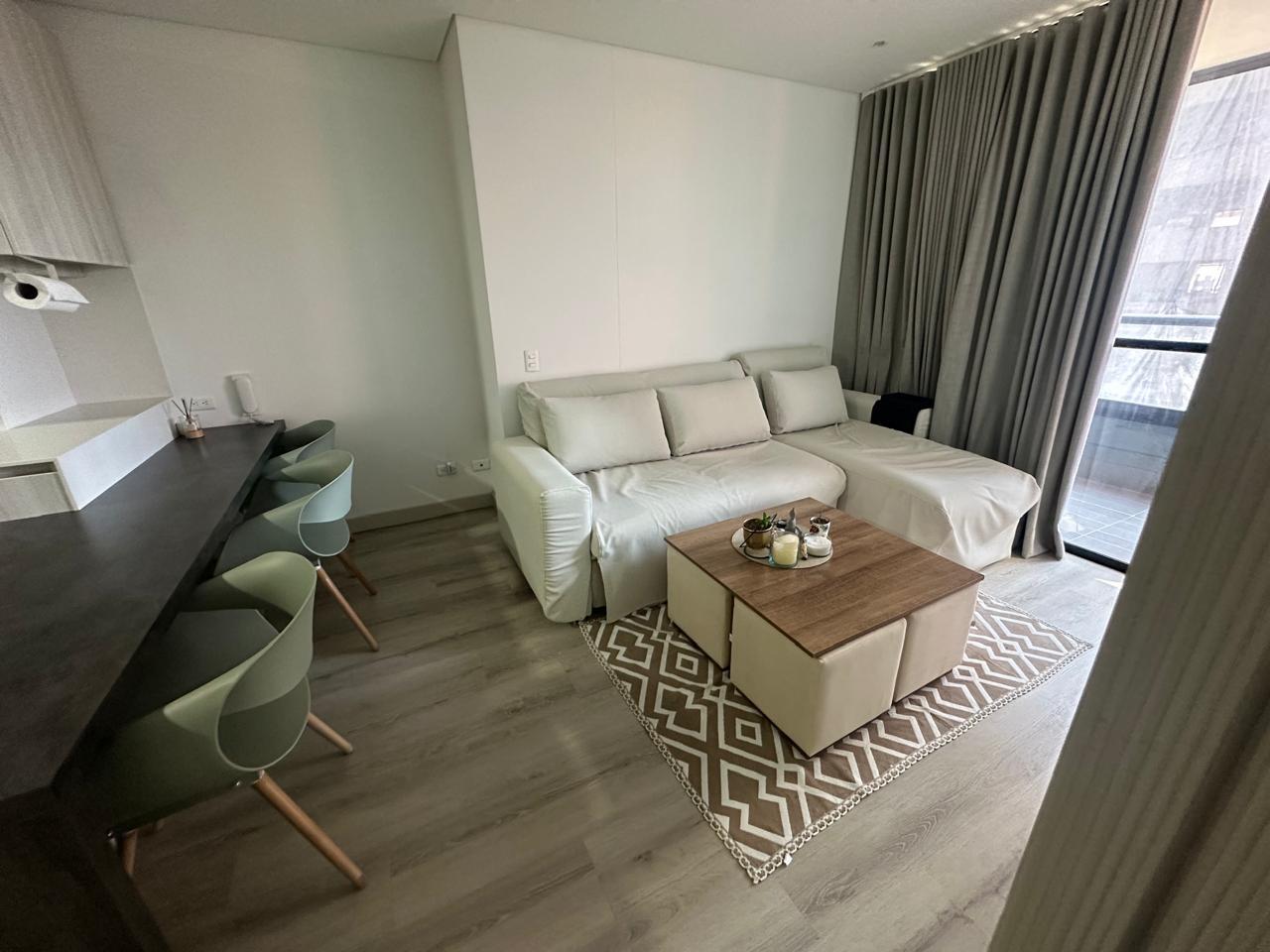 Like New 1BR El Poblado Apartment with Spectacular Views and Full Amenities Like New 1BR El Poblado Apartment with Spectacular Views and Full Amenities