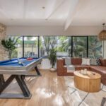Short Term Rental, 4BR Remodeled Apartment in the Heart of El Poblado Entertainment