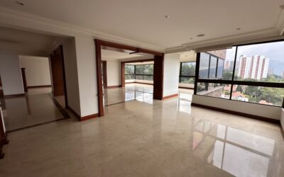 title Four Bedroom, One Apartment Per Floor El Poblado Classic Just Steps From El Tesoro
