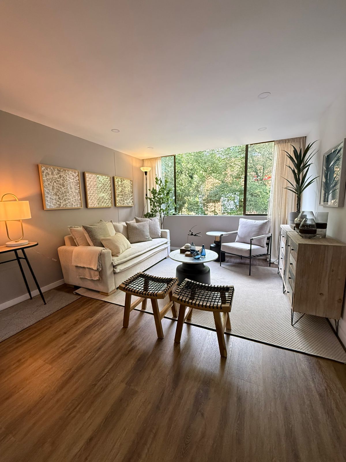 Price Reduced! Remodeled 2BR Campestre (El Poblado) Apartment With Great Access To San Lucas Price Reduced! Remodeled 2BR Campestre (El Poblado) Apartment With Great Access To San Lucas