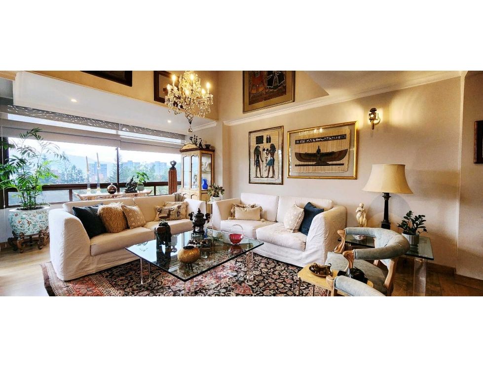 Cozy Two-Level Penthouse With Great Access To Provenza Or El Tesoro