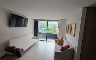 title Fairly New, Sky-High El Poblado Penthouse – 10 Minutes From Provenza