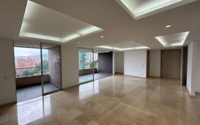 Remodeled 3BR Apartment With Modern Lighting And Panoramic Views Near El Tesoro