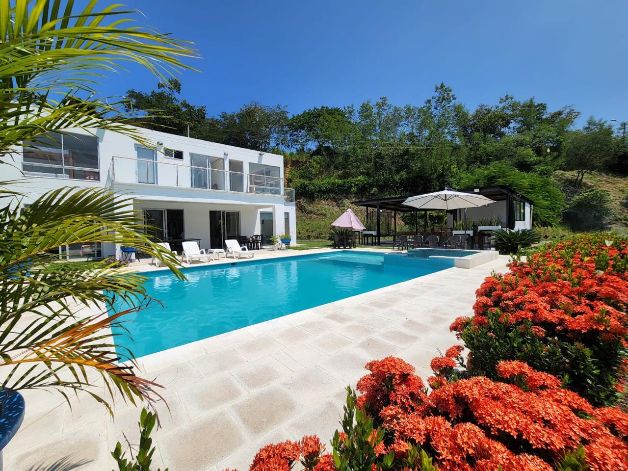 Relaxing Sopetran Finca, 1.5 Hours From El Poblado Relaxing Sopetran Finca, 1.5 Hours From El Poblado
