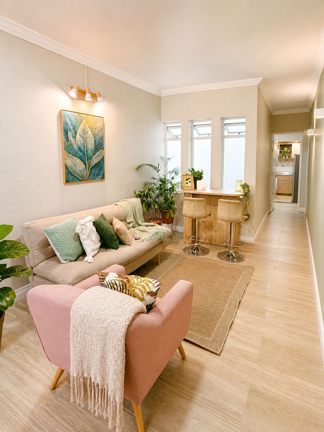 Price Reduced! Multi-Unit Revenue Property in Traditional Laureles For Short-Term Rentals
