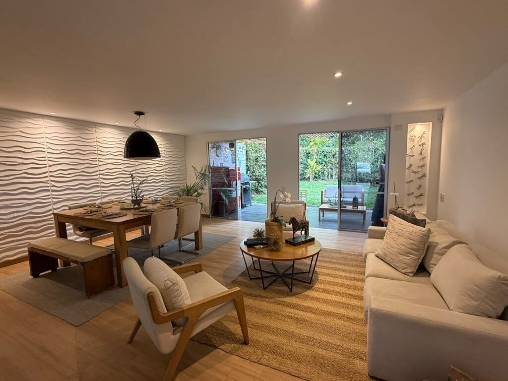 Modern Gated Community Home in San Lucas With Patio and Garden Space