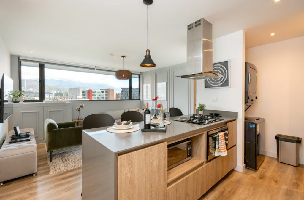 Fairly New Short Term Rental Unit In El Poblado