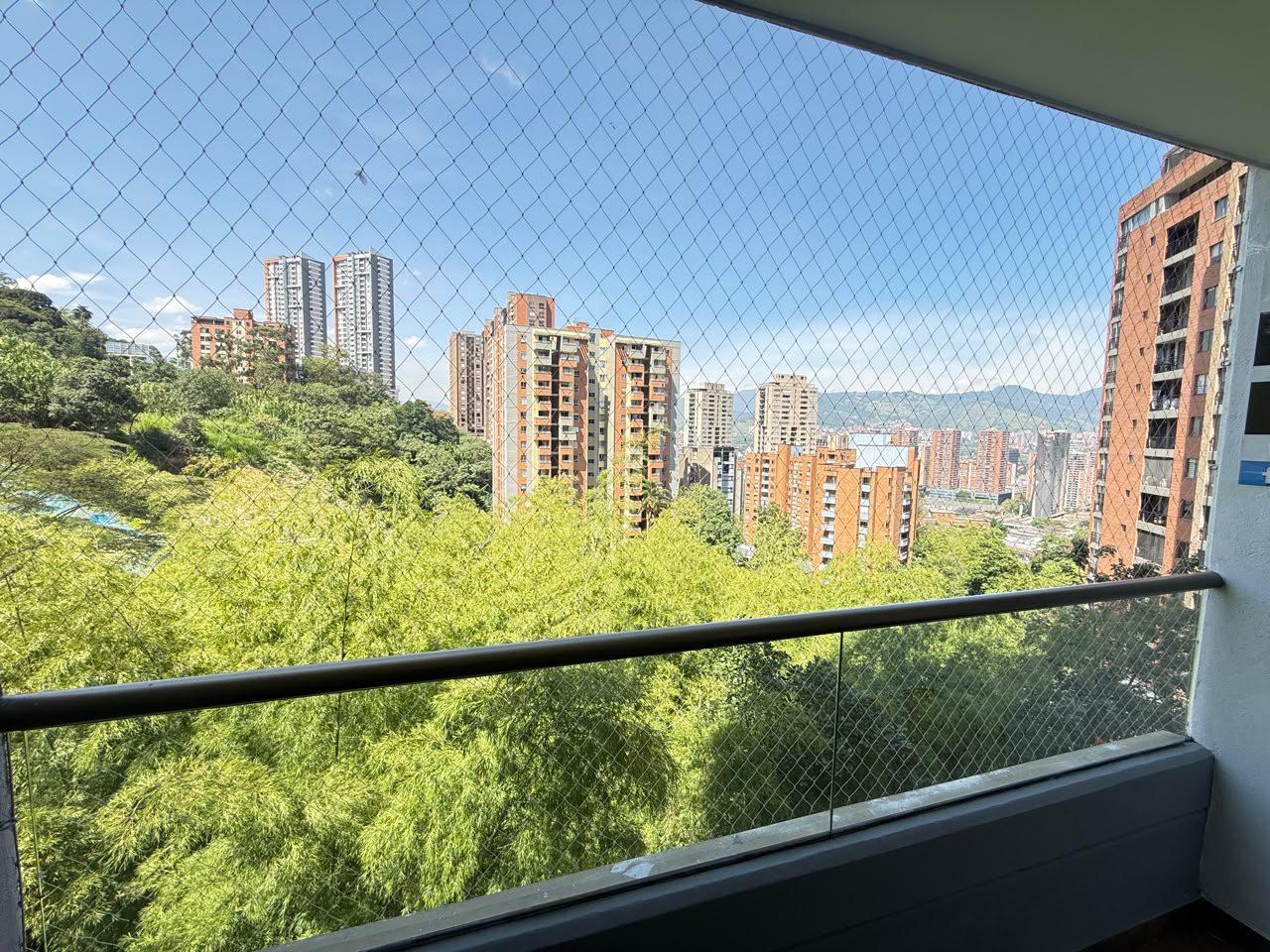 3BR Residence with City Views and Office Space | El Poblado