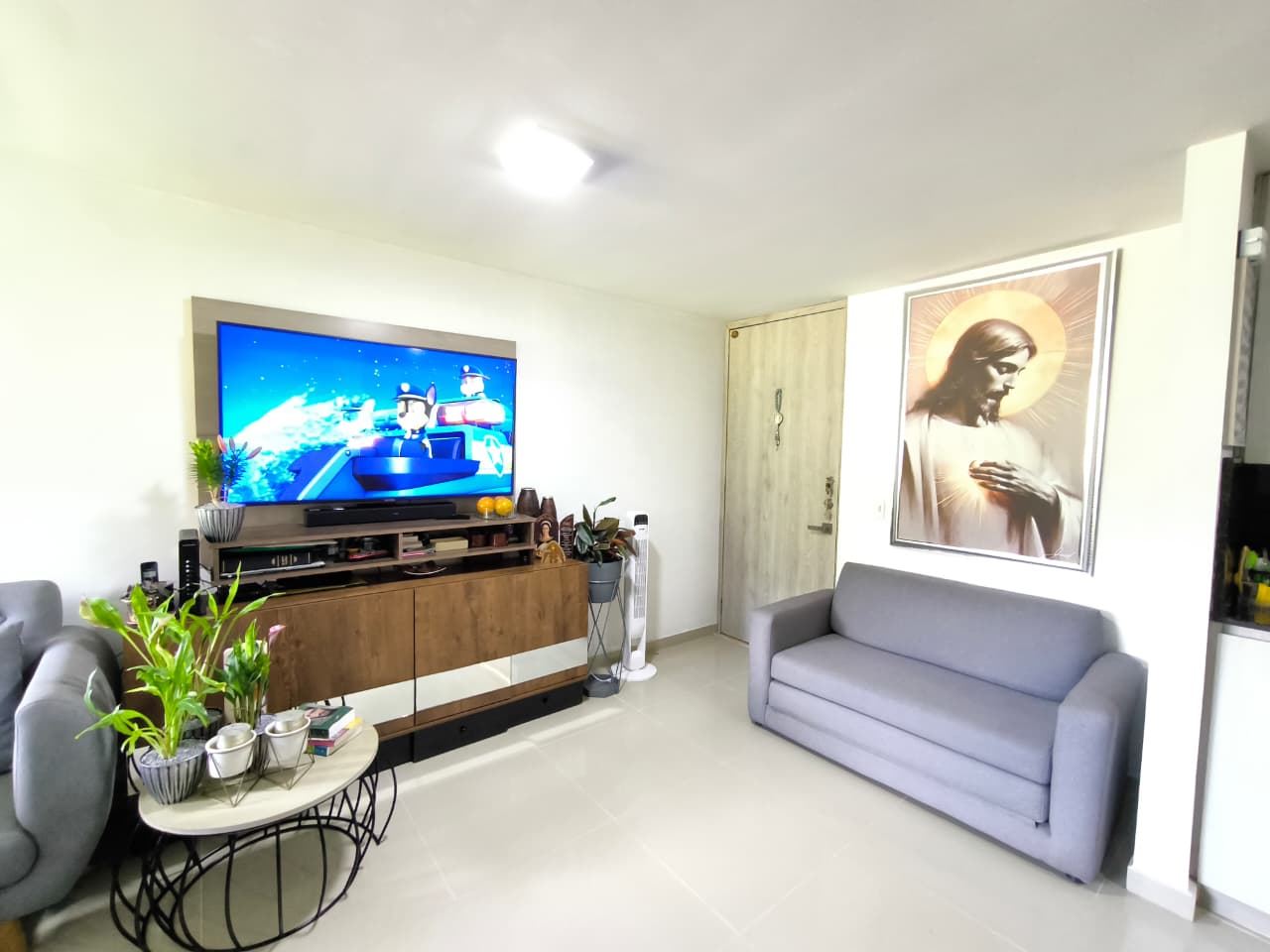 3BR High-Floor Residence with Panoramic City Views | El Poblado