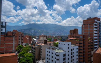 Home for Sale in Laureles, Medellin | Penthouse w/ Rooftop Terrace & Income