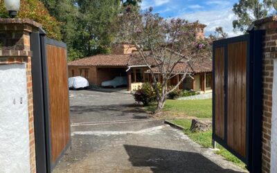 House for Sale, El Poblado, Colombia | 5BR Brick Home on 2.5 Acres