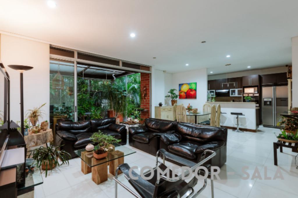First Floor El Poblado 3BR Just Outside the Golden Mile Complete With Private Terrace Surrounded By Greenery