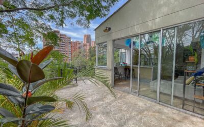 title 7BR El Poblado Unit Divided Into Three Apartments – A Potential AirBnb Powerhouse Located Between Provenza and El Tesoro
