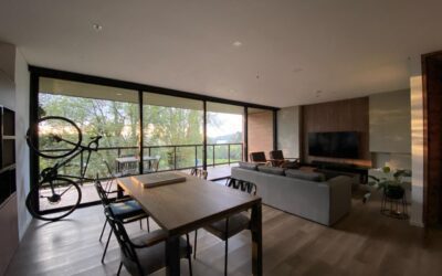 Newer, Breezy 1BR Envigado Apartment in Alto de Las Palmas With Relaxing Amenities