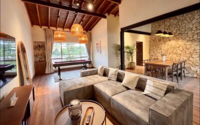 4BR Short Term Rental Apartment Just Steps From Provenza and Parque Lleras