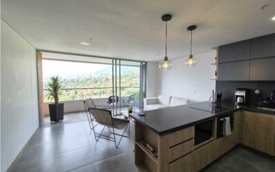 title 17th Floor Envigado Penthouse With Stunning Green Views, Amenities, and Four Units Per Floor
