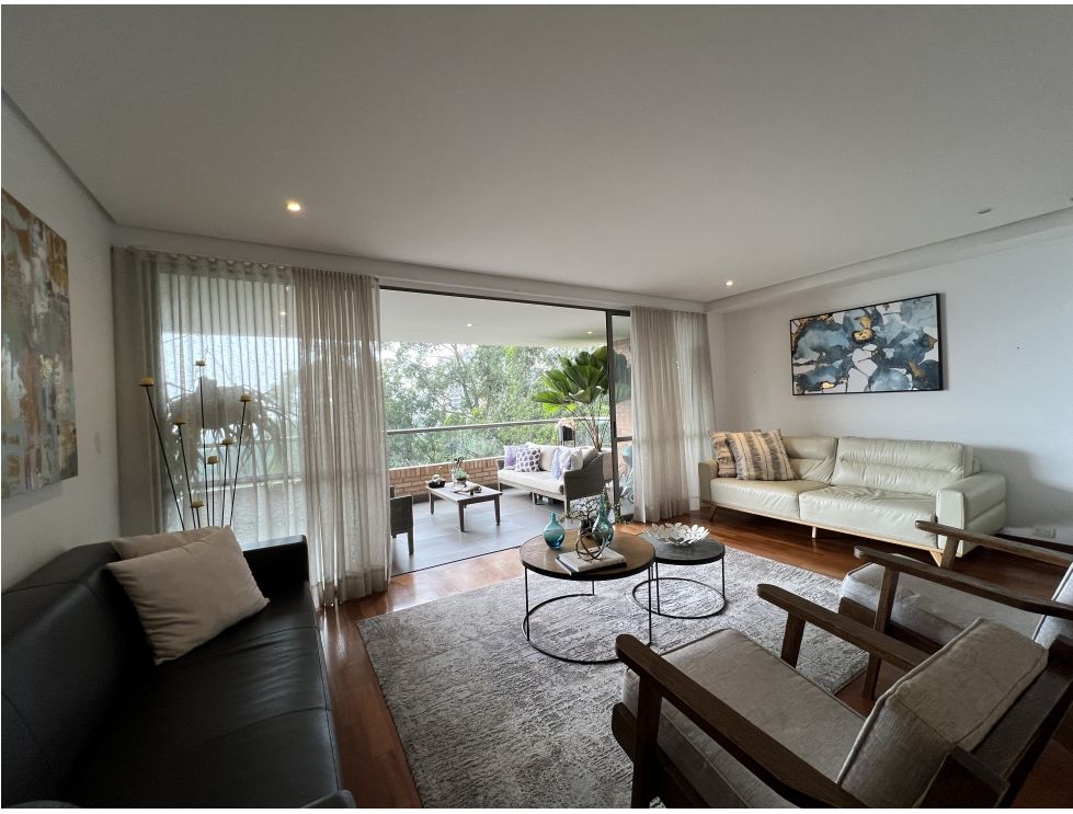 3BR El Poblado Apartment With Impressive Nature Views – Steps From El Tesoro