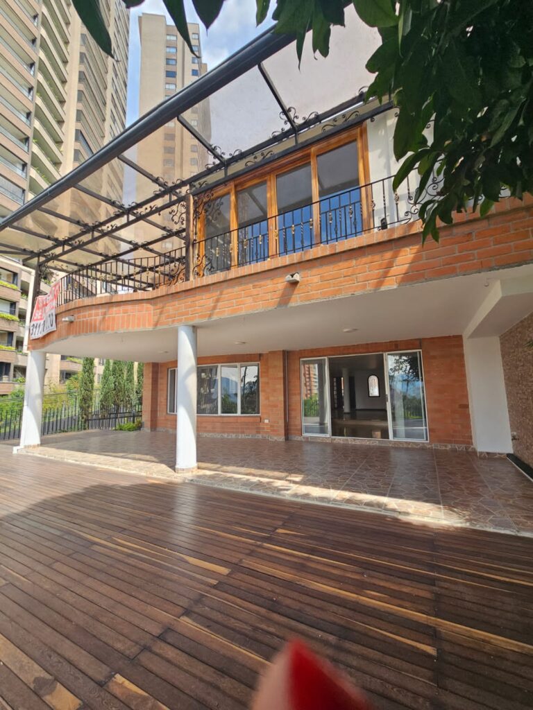 5BR Gated Community Home In El Poblado with Two Terraces and Excellent Access – Exclusive Development Of Just 18 Homes