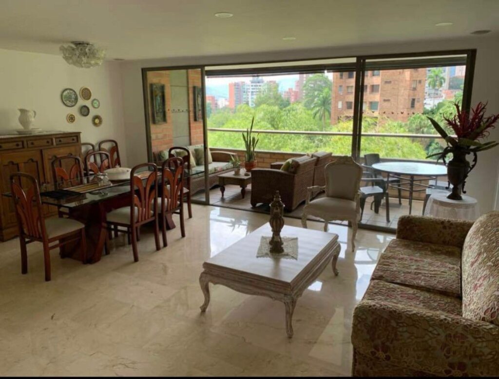 Price Reduced! 2BR Los Balsos (El Poblado) Apartment With Green Views and Swimming Pool