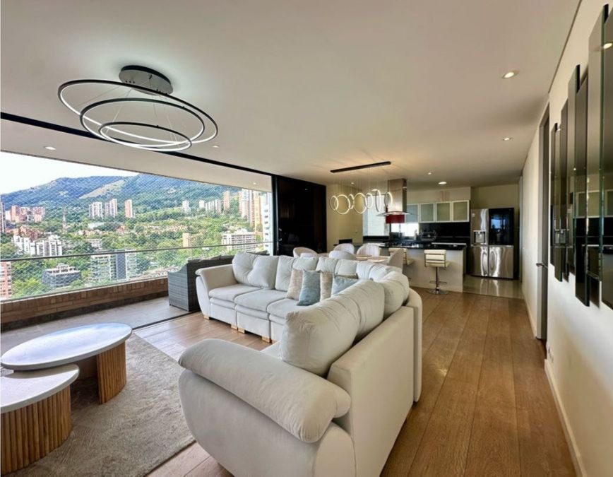 Stunning Three Bedroom San Lucas (El Poblado) Apartment With Breathtaking Mountain Views