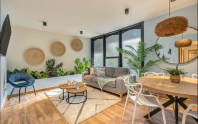Price Drop! Turn-Key Investment With Seller Financing: 3BR in the Heart of Manila With No HOA Fees