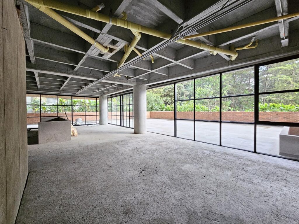 New Construction El Poblado First Floor Apartment With Massive Terrace and Option To Add A Swimming Pool