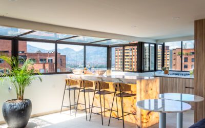 Big Price Drop! Ultra-Luxurious 3BR Penthouse with Private Rooftop Bar, Gym, and Jacuzzi in The Golden Mile of El Poblado