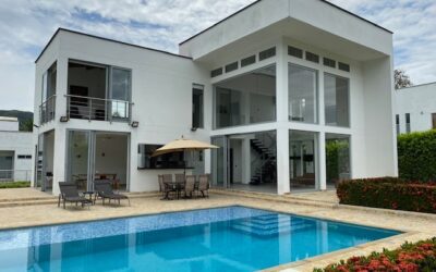title Modern 5BR San Jerónimo Country House With Private Pool