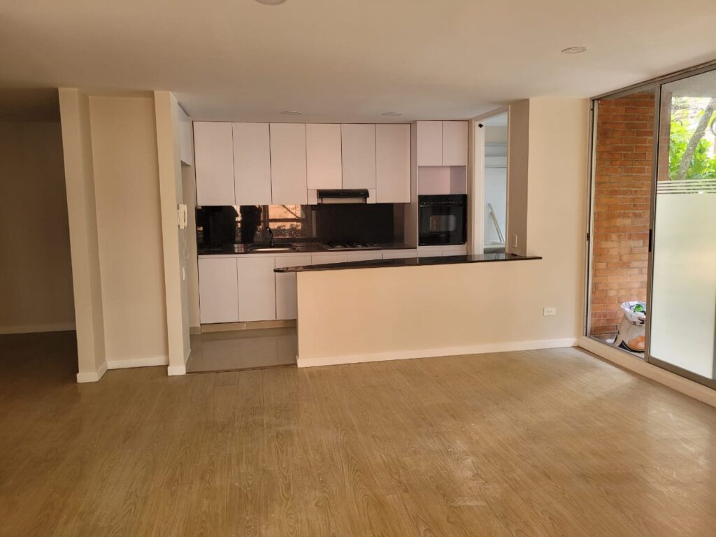 2BR La Linde El Poblado Apartment – Prime Investment Location
