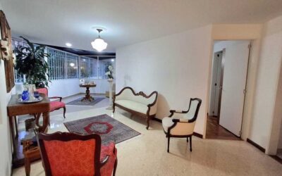 title 2BR Renovation Opportunity in San Lucas, El Poblado