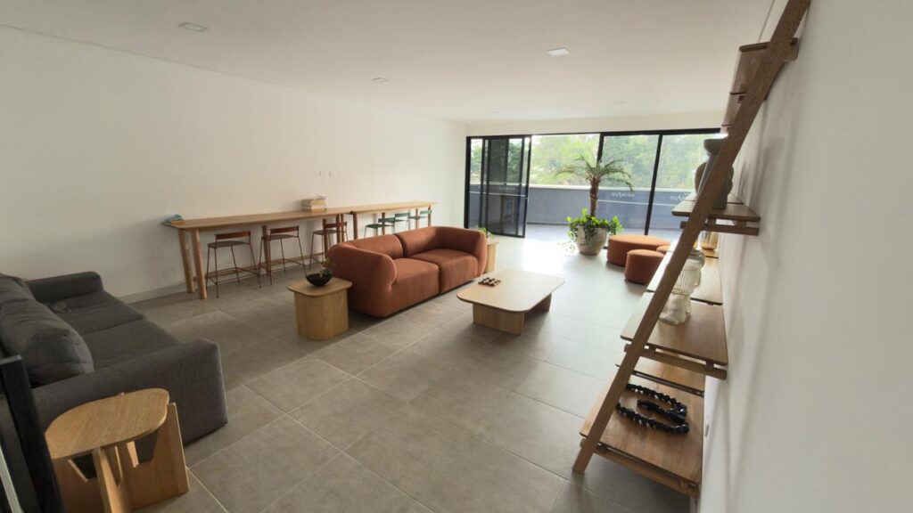 Fairly New 1BR Apartment Nearby El Tesoro Mall With Rooftop Amenities