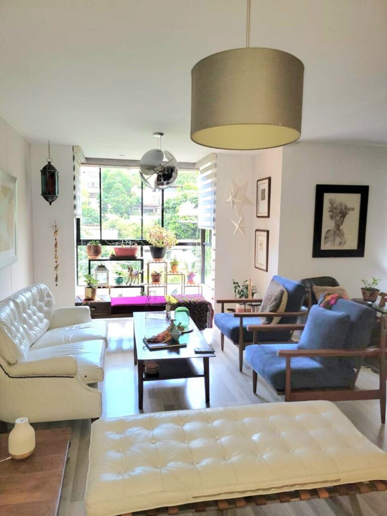 Low Cost 3BR El Poblado Apartment In Rentable Location