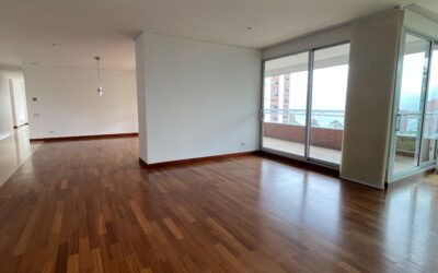 title Expansive Modern Residence in the El Tesoro Sector of El Poblado