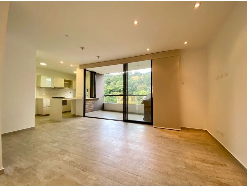 Open-Concept, Modern 2BR El Poblado Apartment With Views
